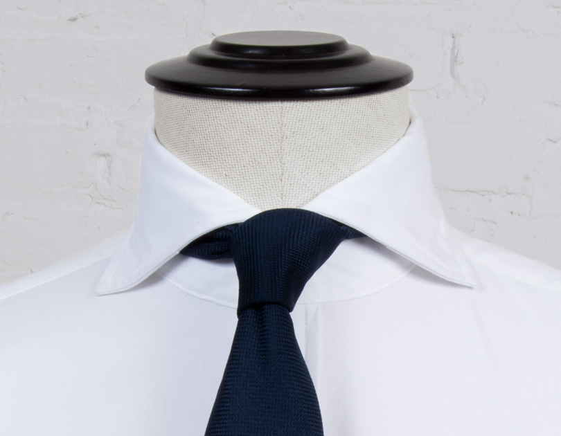 Soft Italian Cutaway Collar