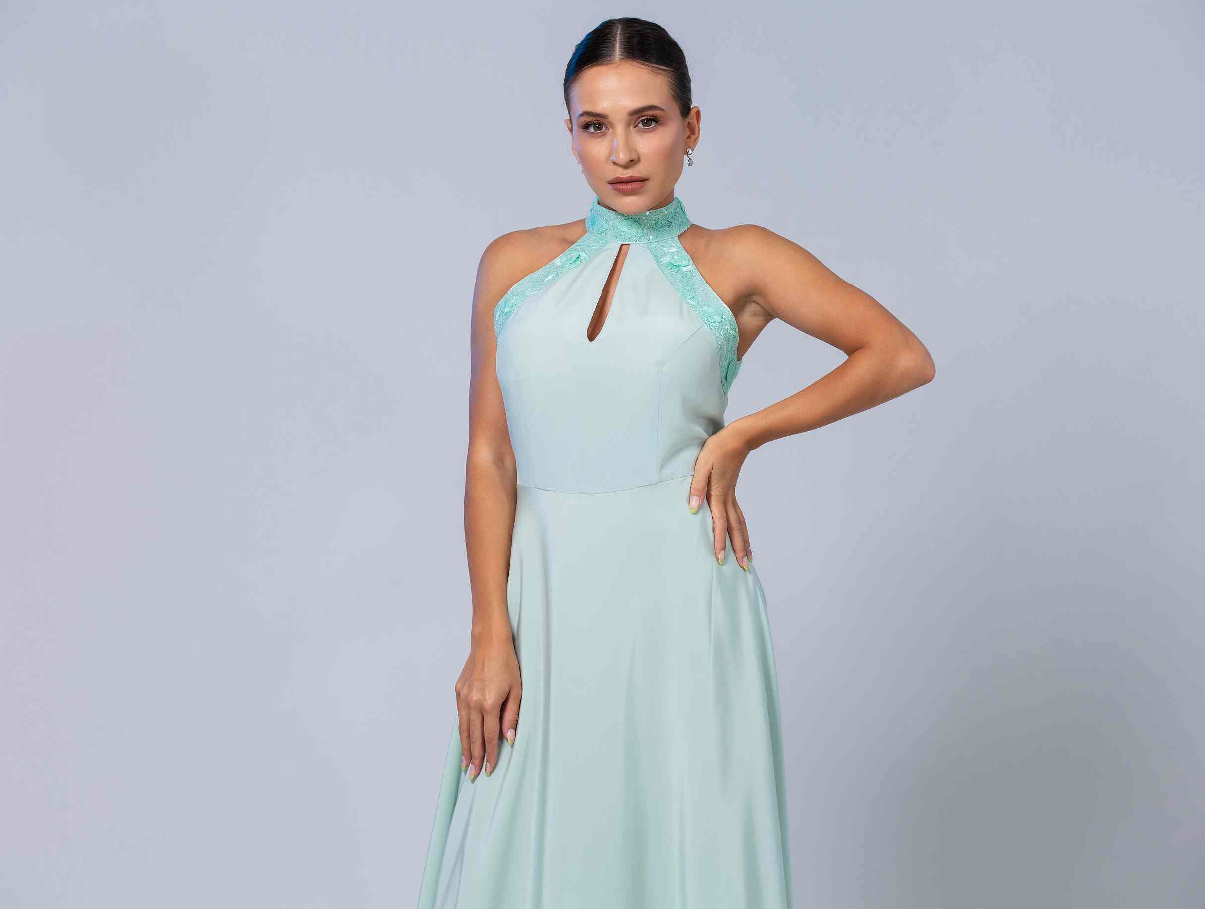 FLOOR LENGHT GOWN